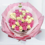35 Pink White Roses bouquet