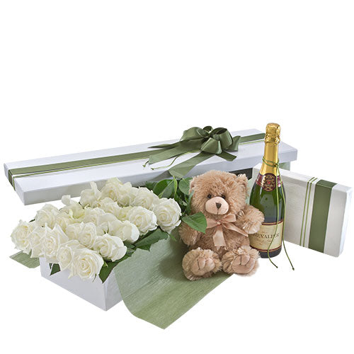 Everlasting Love Deluxe (White Roses) - Arabian Petals (2463023595578)