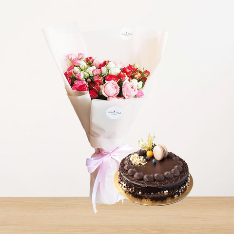 Spray Roses With Choco Trulle Cake