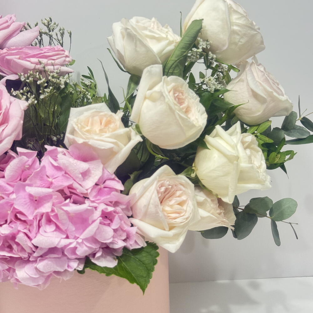 White and Pink Ohara Rose Arrangement