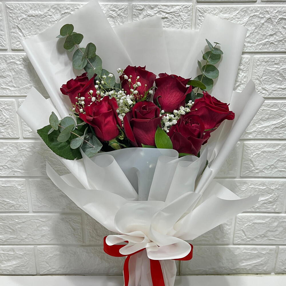 7 Red Roses Bouquet