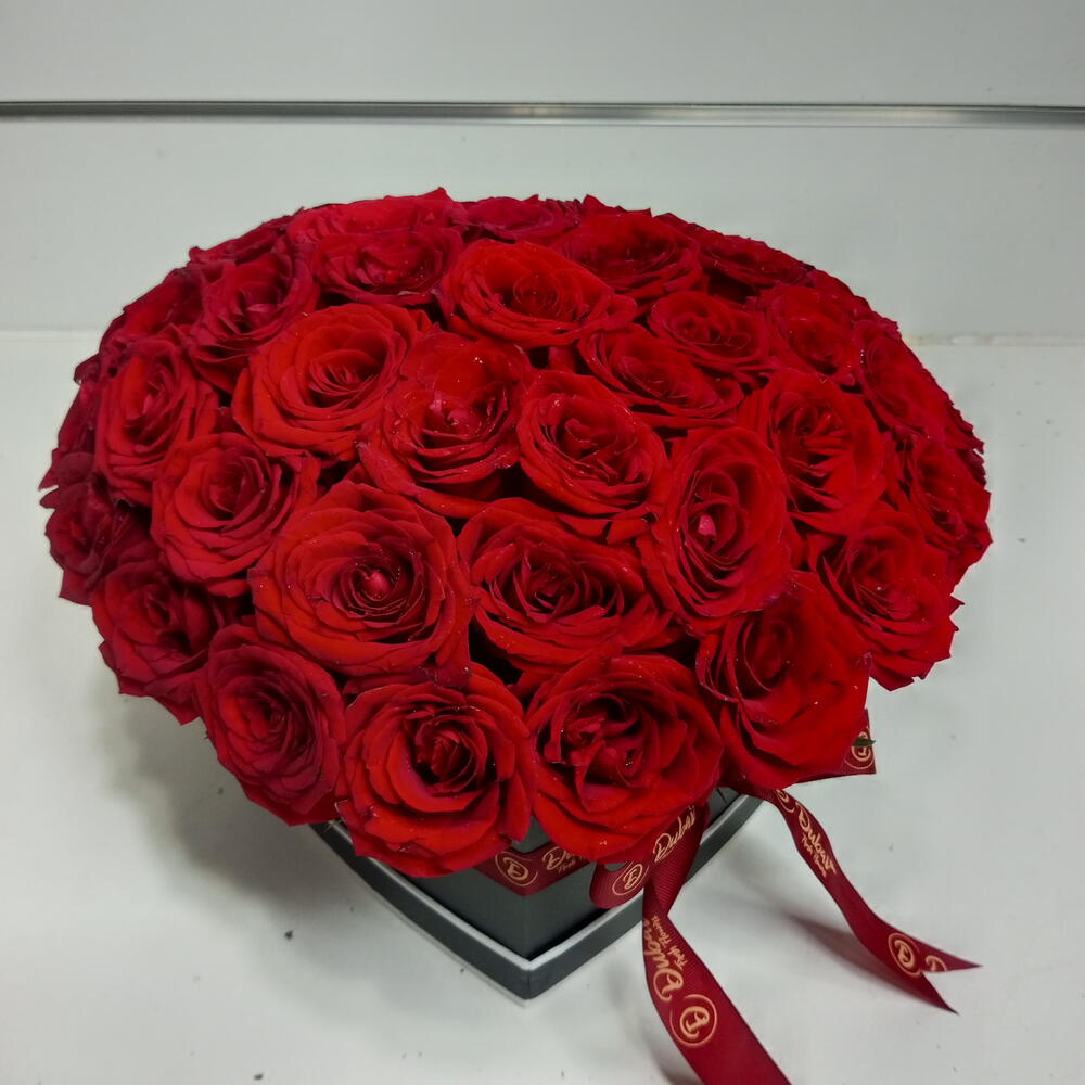 49 Permium Red Rose Heart Box
