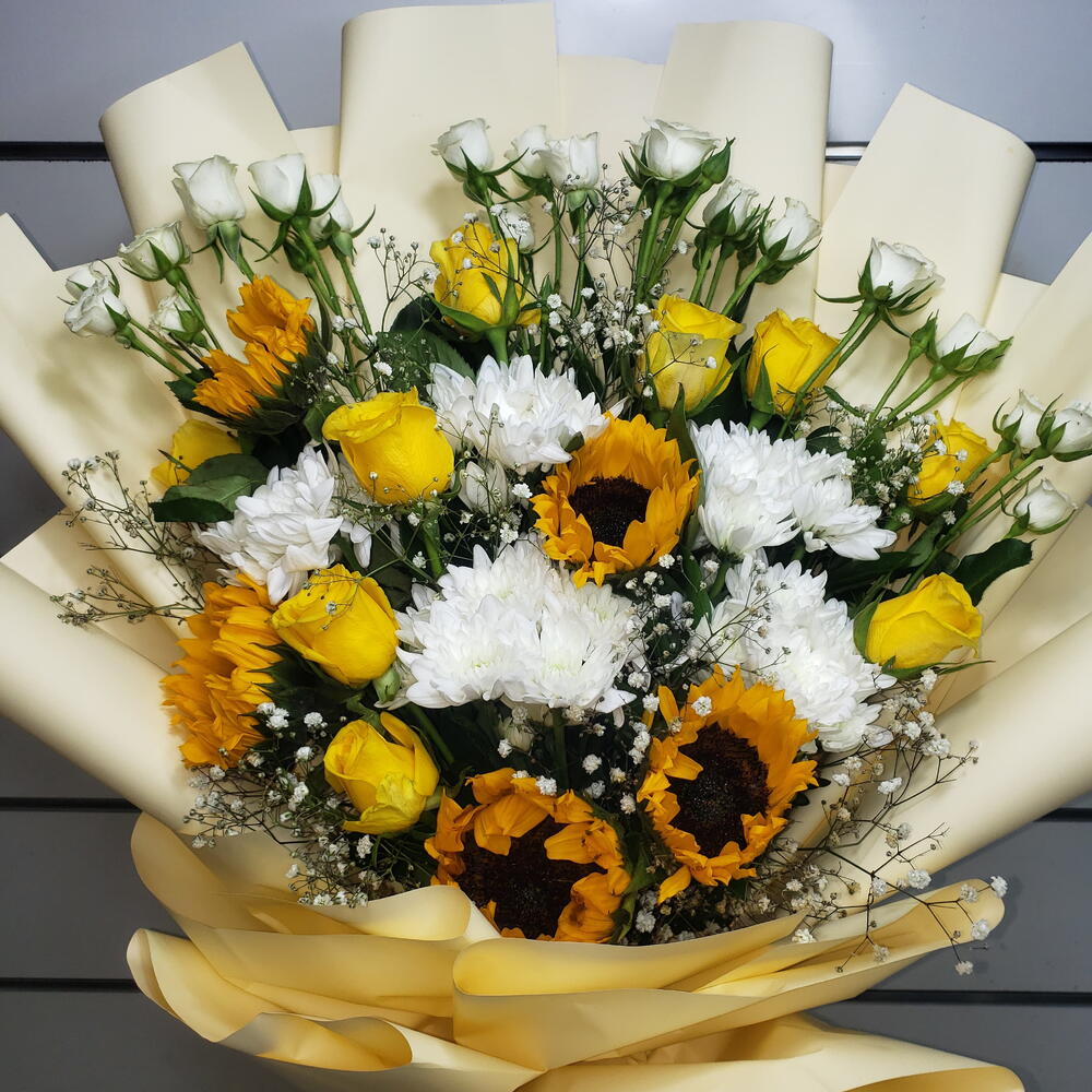 Bouquet of "Golden Rays"