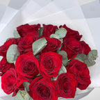 15 Red Roses Flower Bouquet