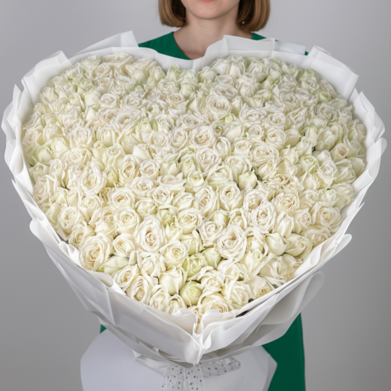 200 White Rose Heart Bouquet