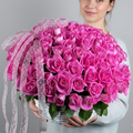 100 Pink Roses Basket
