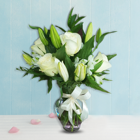 White Lily & White Roses Vase (6895404449956)