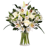 Innocent Love with Lilies and Roses bouquet (5818568835236)
