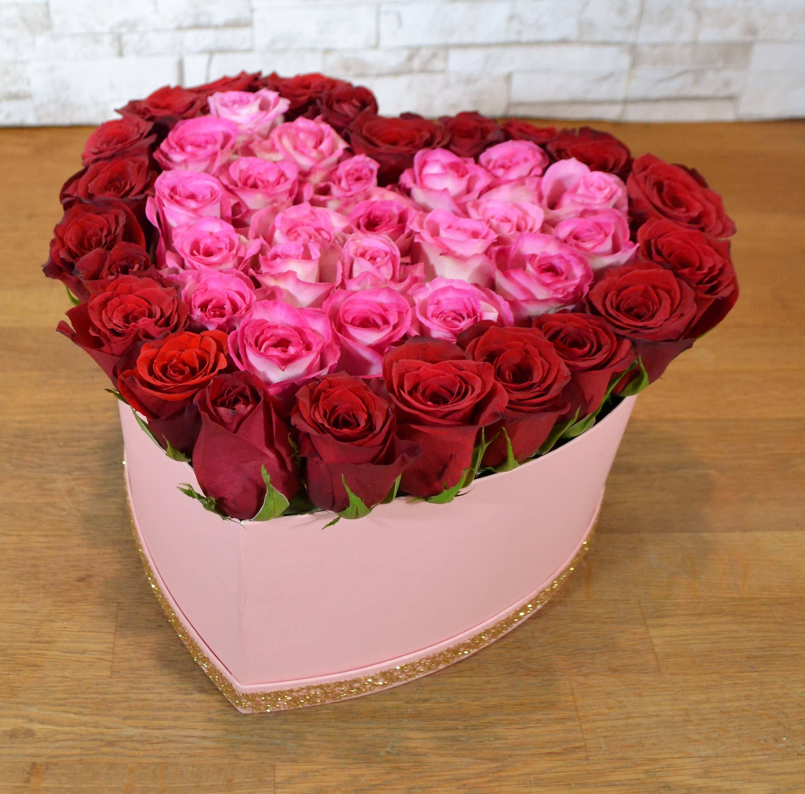 Love with Red & Pink Roses - Arabian Petals (4569382125613)
