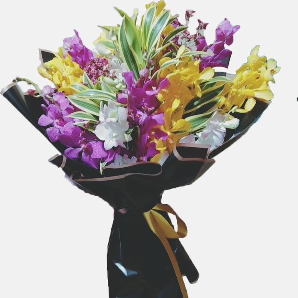 Love Orchids Arrangement - Arabian Petals (4557726154797)