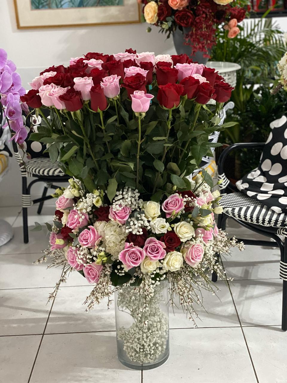 Custom Rose's arrangement - Arabian Petals (4859577794605)