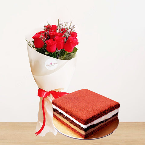 Red Roses With Cake