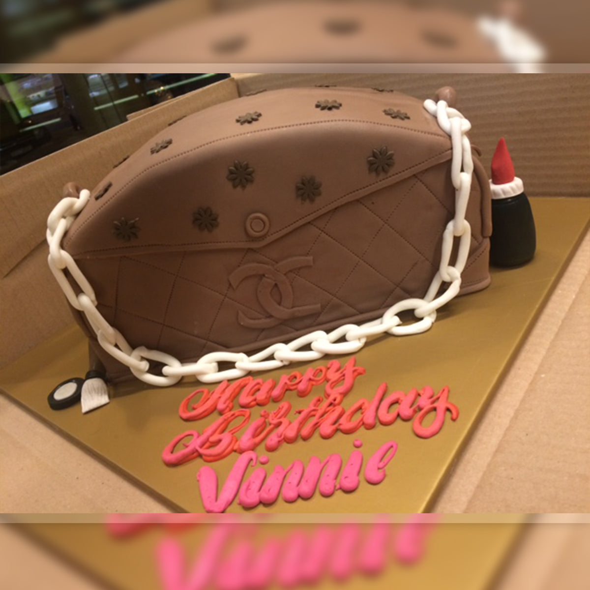 Brown Purse Cake - Arabian Petals (2193751703610)