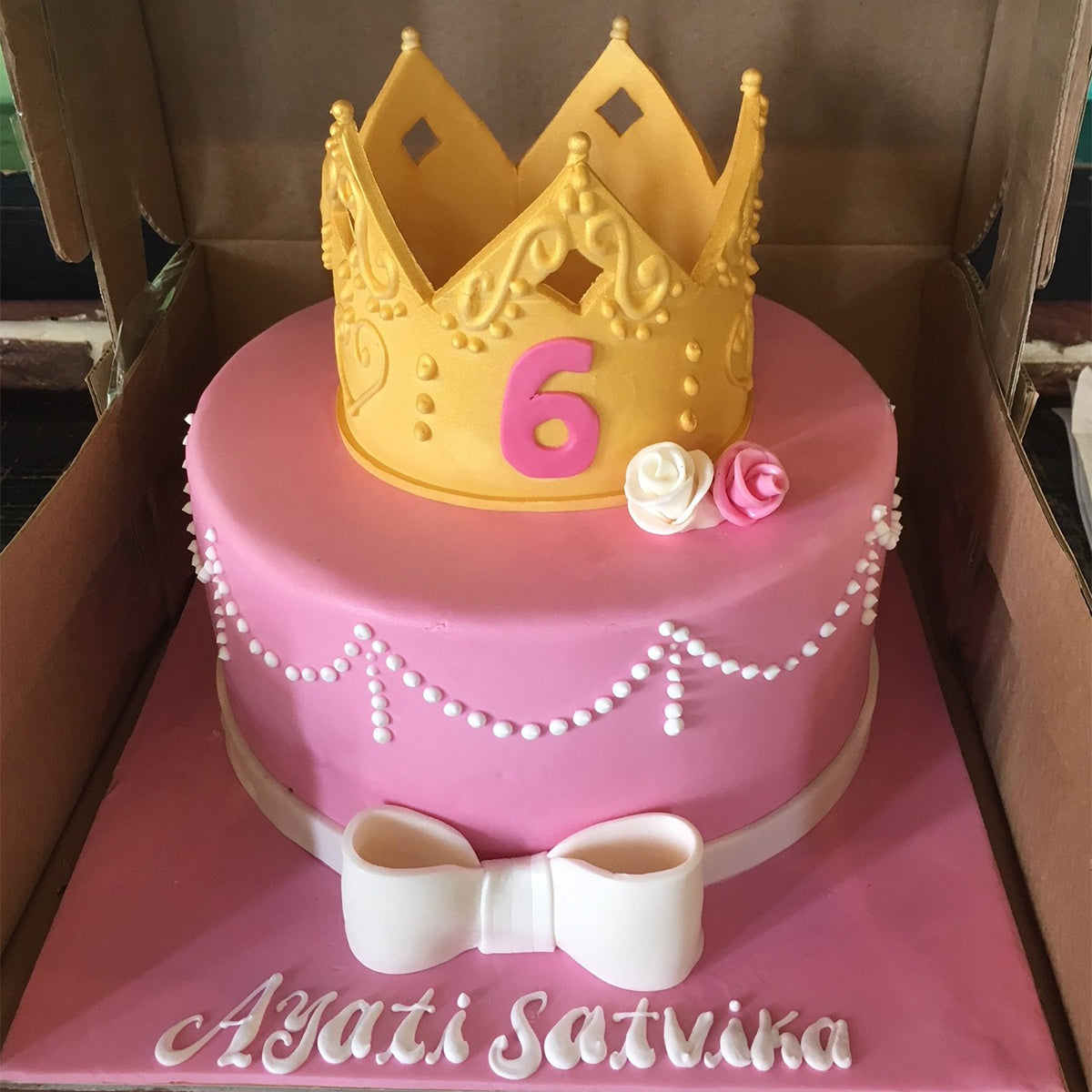 Little Queen Cake - Arabian Petals (2208669630522)