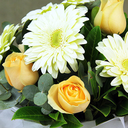 Peaches and Cream Flower Box - Arabian Petals (4743393378349)