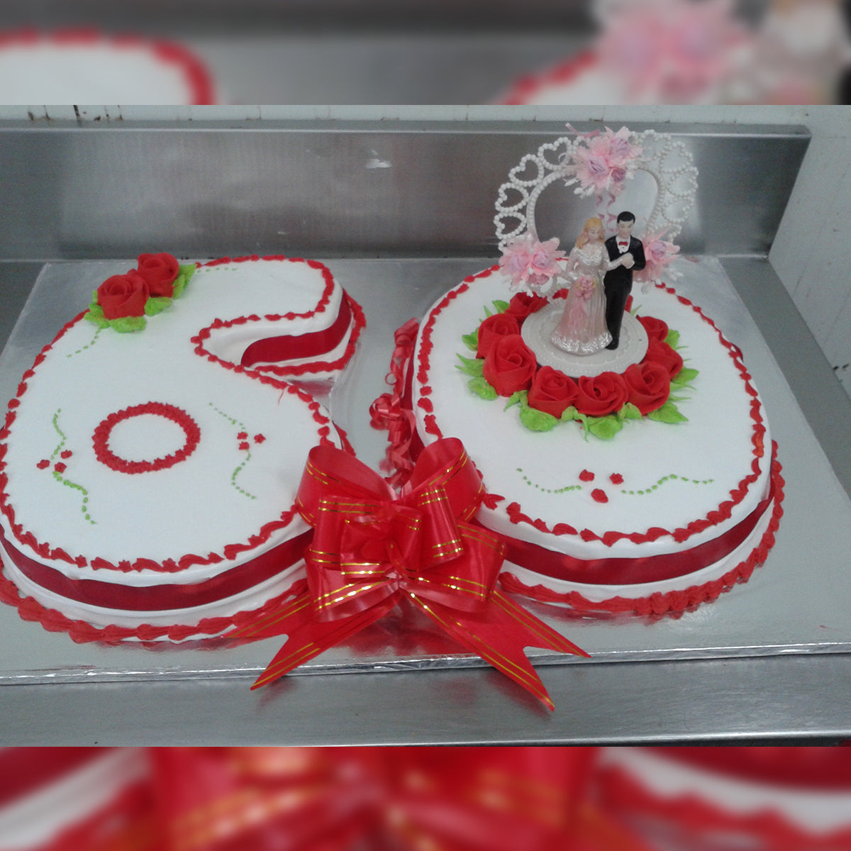 Anniversary Number Cake - CWD - Arabian Petals (2221916618810)