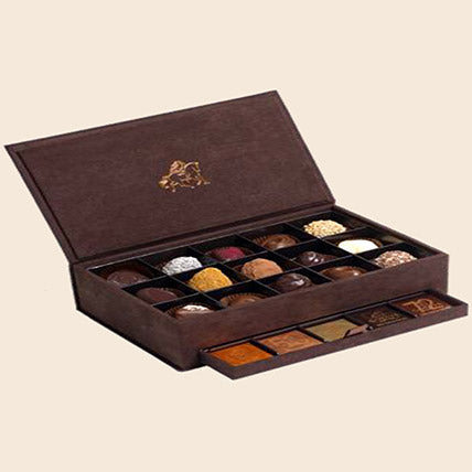 Royal Coffret Of Delights - Arabian Petals (5409326891172)