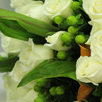 Fresh White Rose Bouquet - Arabian Petals (4746514333741)